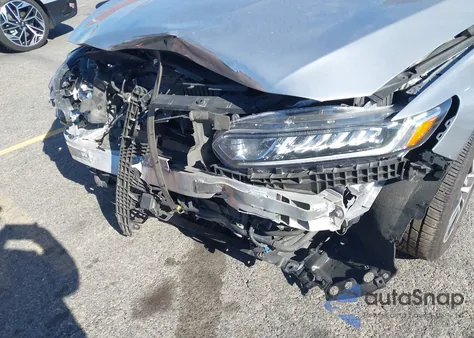 2018 Honda Accord Hybrid из США, поврежденный, VIN 1HGCV3F17JA012224